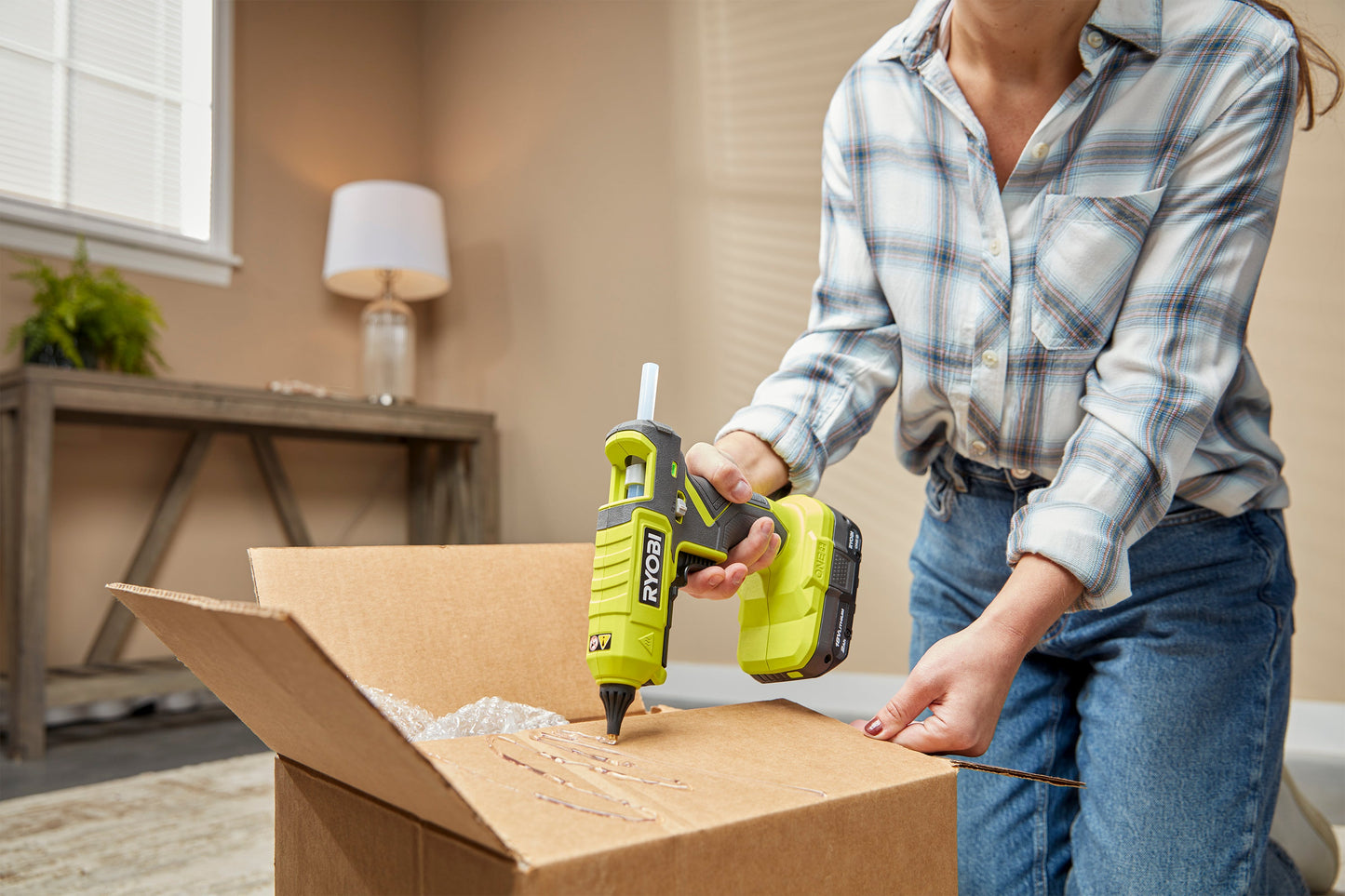 18V ONE+ DUAL TEMPERATURE GLUE GUN KIT Image 3