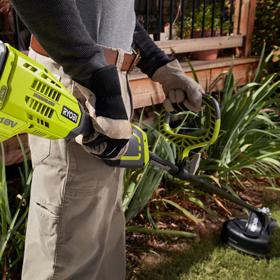 18V ONE+ Brushless String Trimmer Kit Image 8