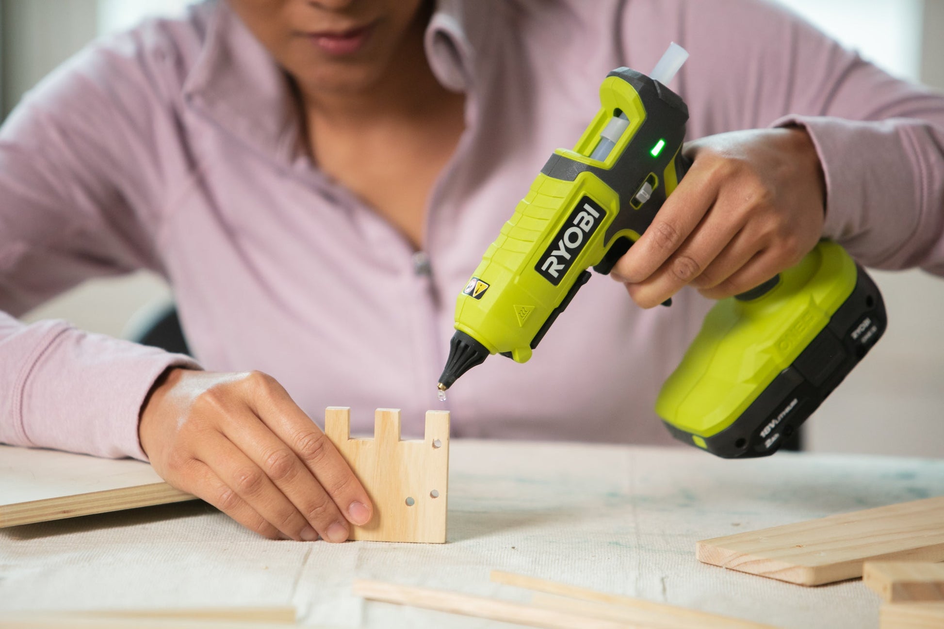 12 PC. ALL PURPOSE FULL SIZE GLUE STICKS Image 2