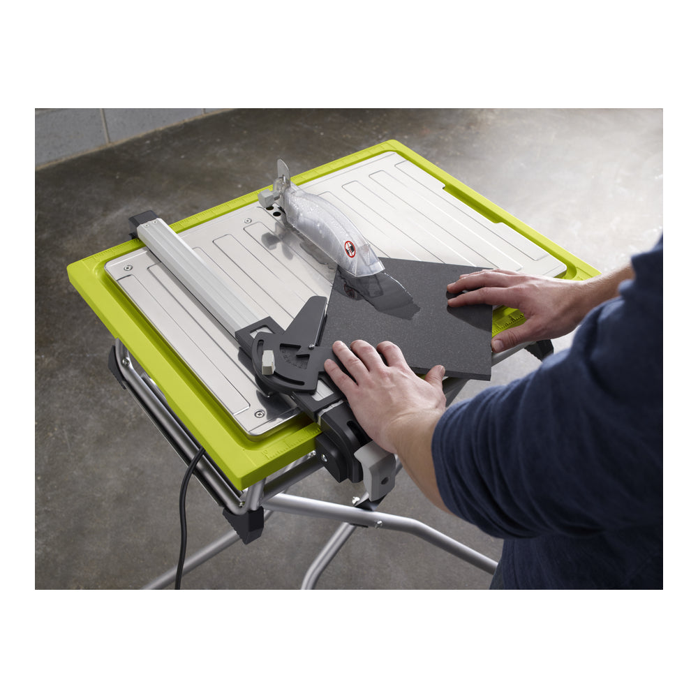 0.75 HP 7 in. 4.8 Amp Tabletop Tile Saw Image 4