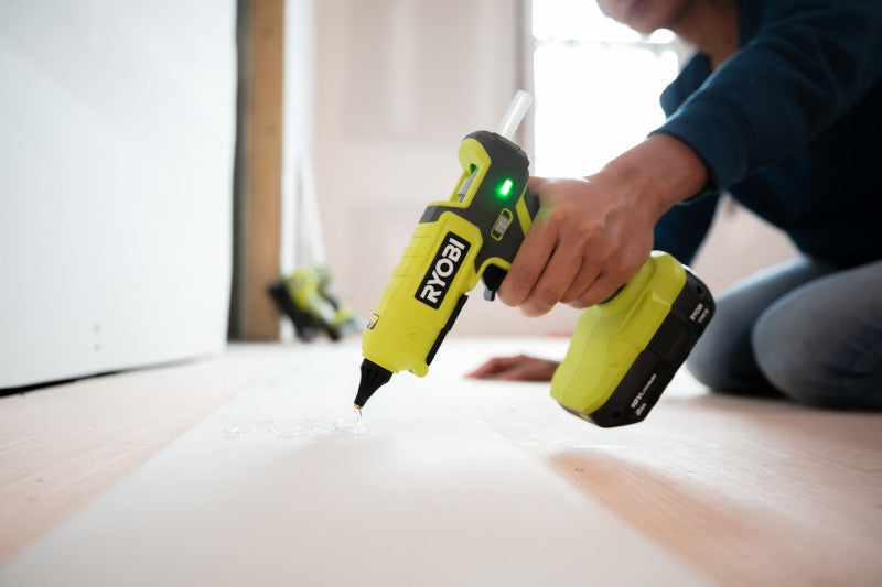 18V ONE+ Dual Temperature Glue Gun Image 8