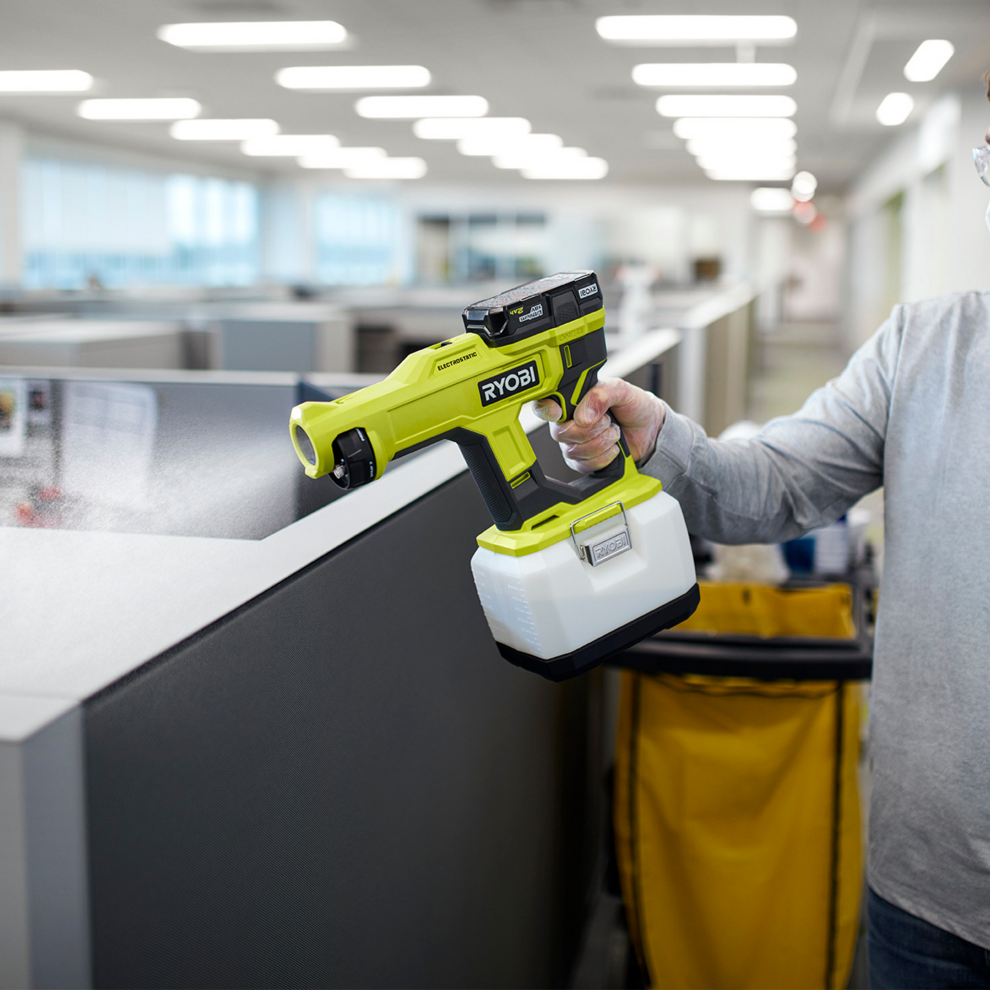 18V ONE+ Handheld Electrostatic Sprayer Kit Image 17