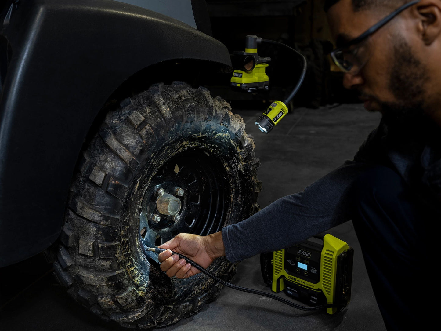 18V ONE+ FLEXIBLE LED CLAMP LIGHT KIT Image 8