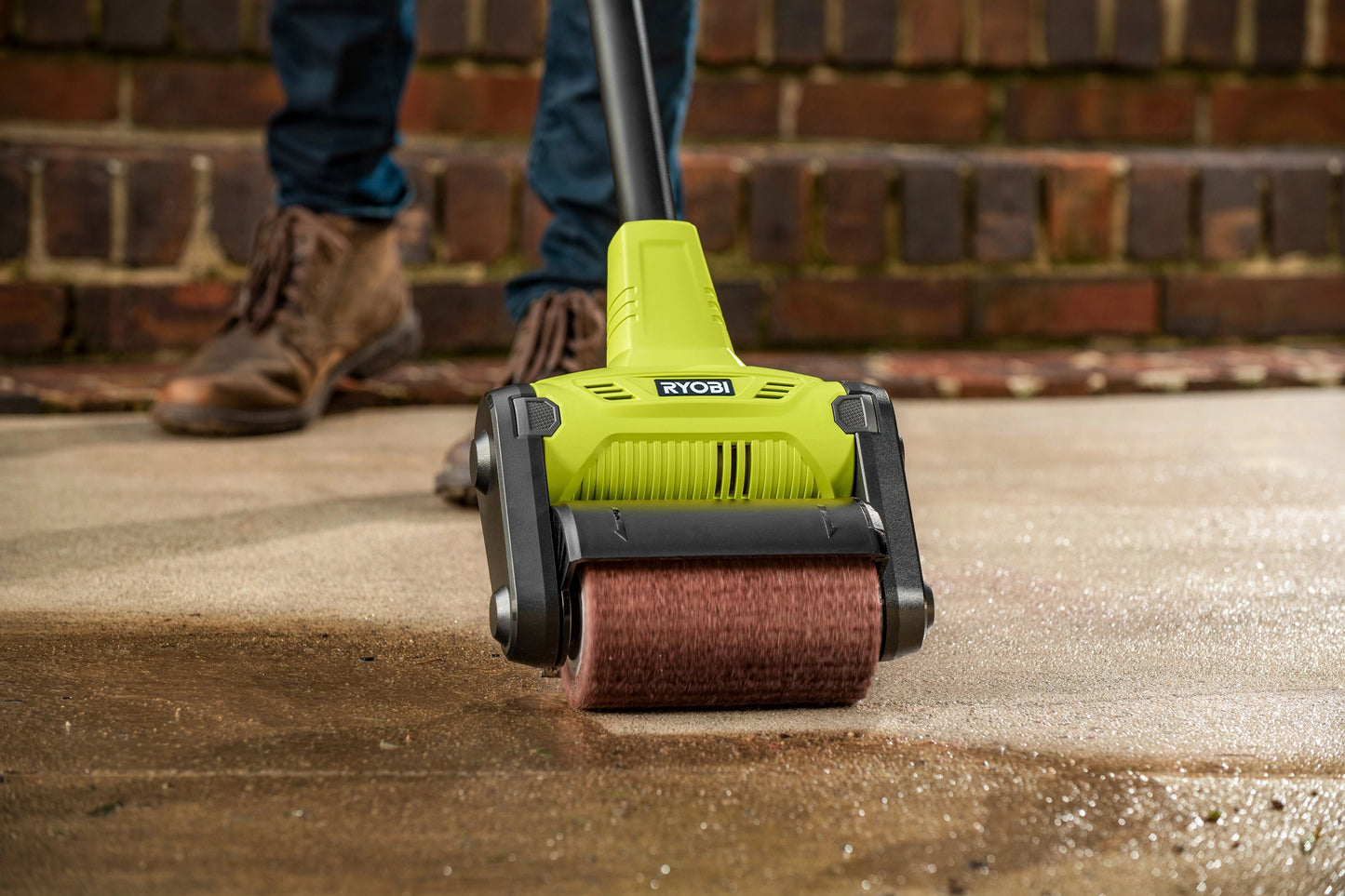 PATIO CLEANER SCOURING BRUSH Image 3