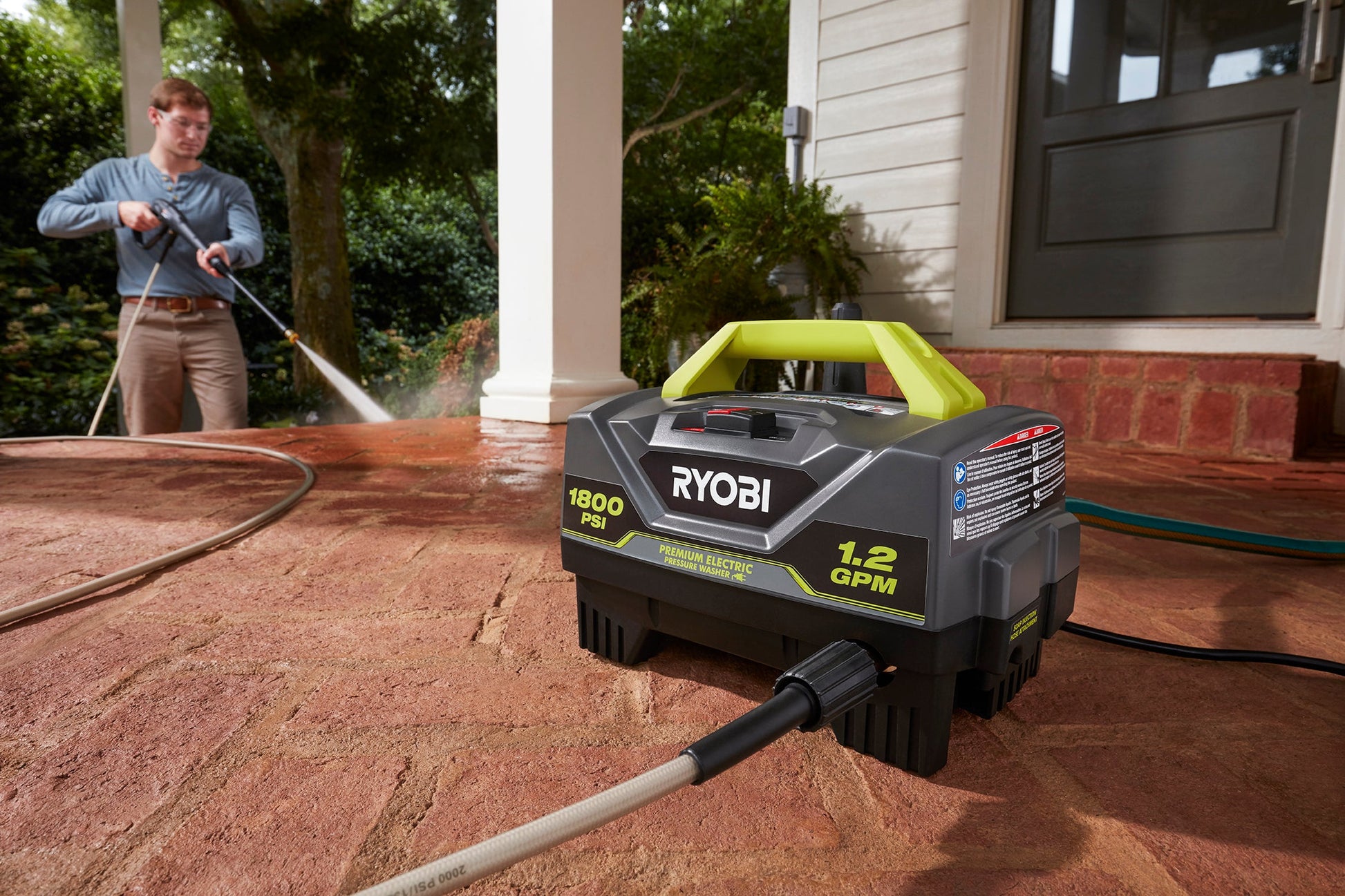 1800 PSI Electric Pressure Washer Image 4