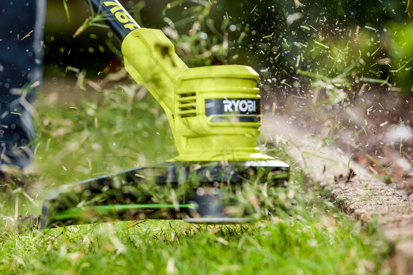18V ONE+ HP Brushless String Trimmer/Edger Kit Image 7