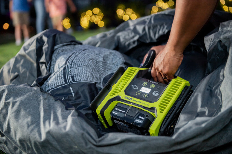 18V ONE+ Dual Function Inflator/Deflator Kit Image 5