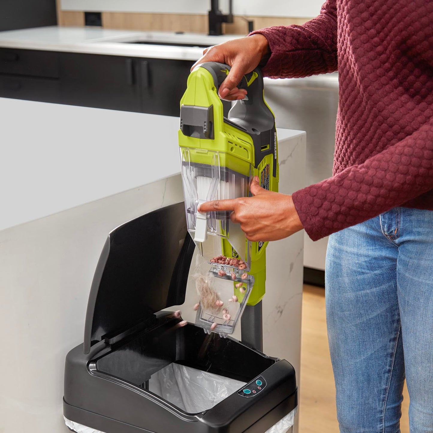 18V ONE+ Compact Stick Vacuum - Tool Only Image 9