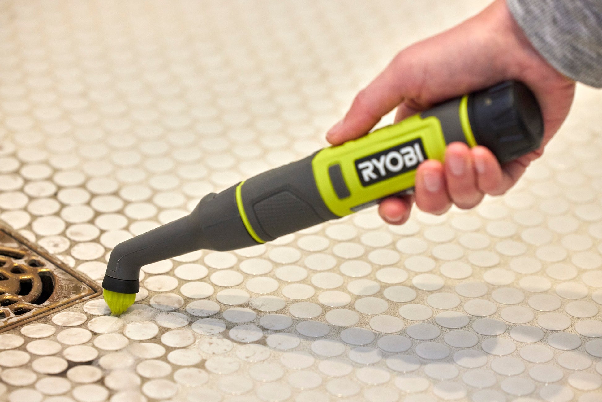 2 PC. MEDIUM AND HARD BRISTLE GROUT KIT RYOBI Tools