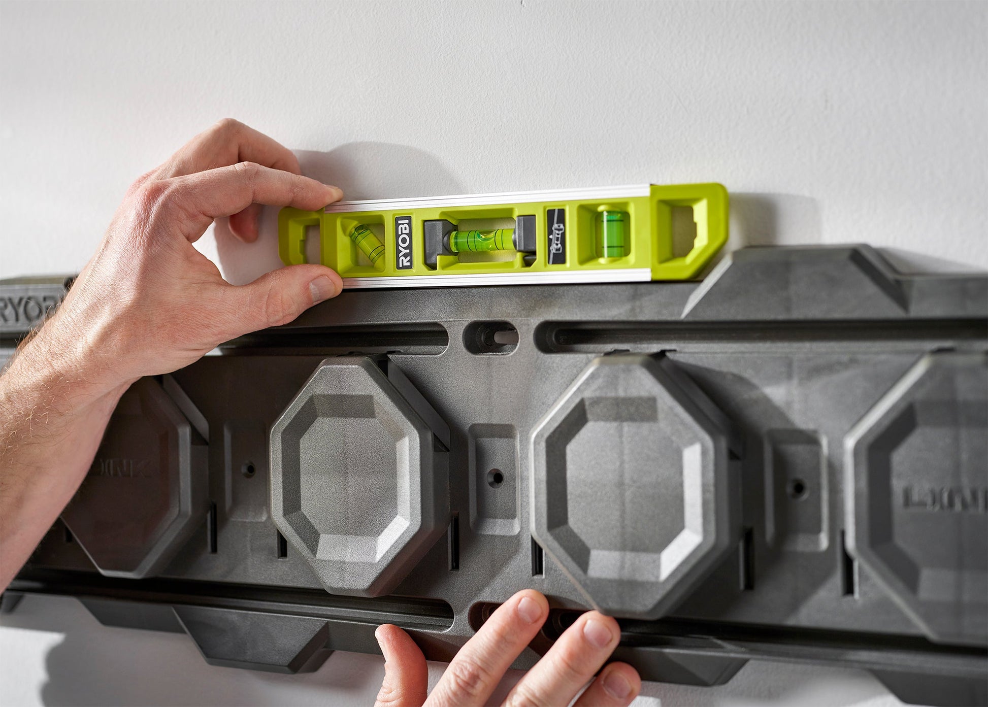 9" 2-in-1 Torpedo Level and Line Level RYOBI Tools