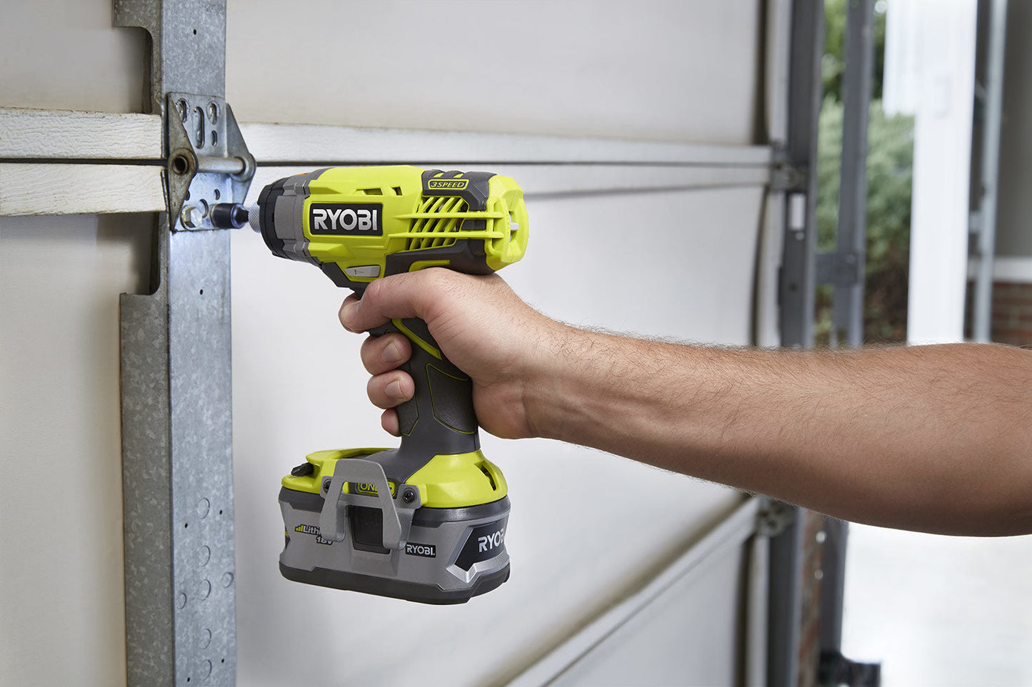 18V ONE+ 3-Speed 1/4” Impact Driver Image 6
