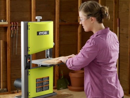 2.5 AMP 9 in. Band Saw image
