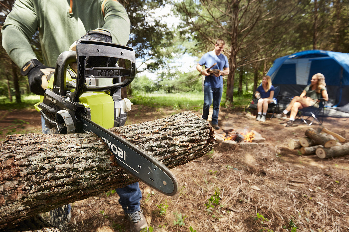 18V ONE+ Brushless 12" Chainsaw with 4Ah Battery & Charger Image 6