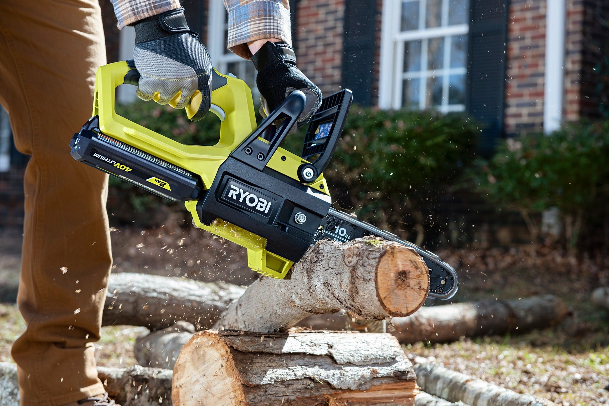 40V 10" CHAINSAW Image 2