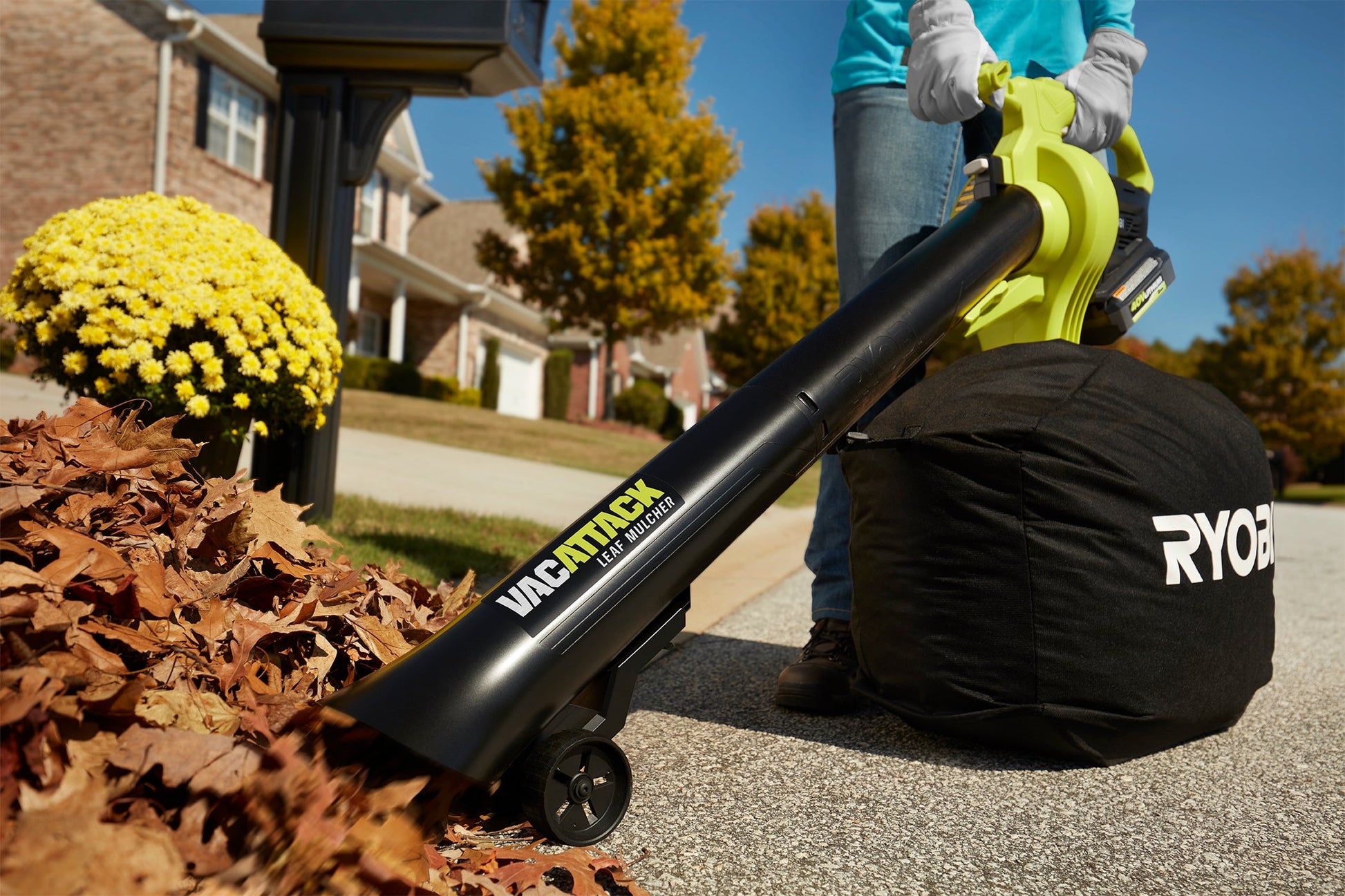 40V VAC ATTACK LEAF VACUUM/MULCHER KIT image 6